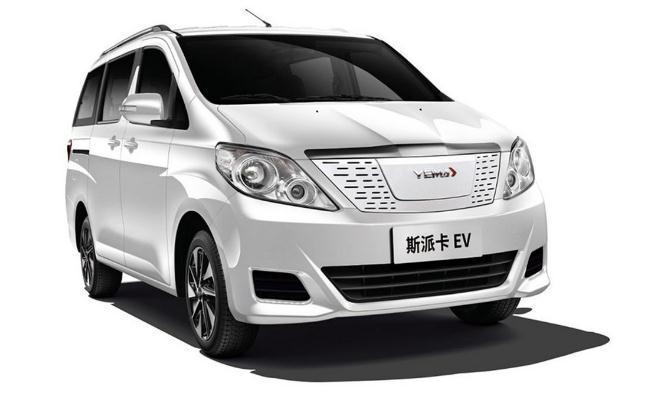 2021款野馬斯派卡EV，運動型車身更辣眼