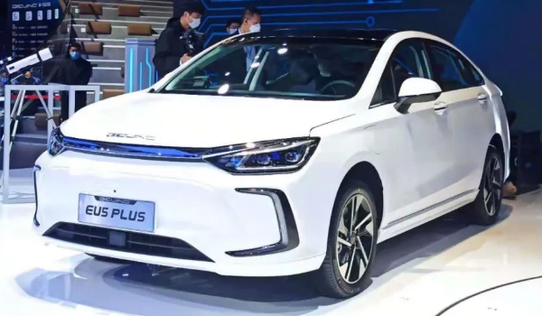 北京汽車全部車型，全系共有13款車型