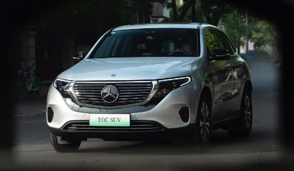 奔馳純電動(dòng)suv2022款推薦 3款奔馳純電車型值得選擇（續(xù)航里程不錯(cuò)）