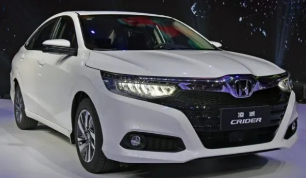 汽車油耗排行榜 日產(chǎn)軒逸排第一(油耗實測3.9L)