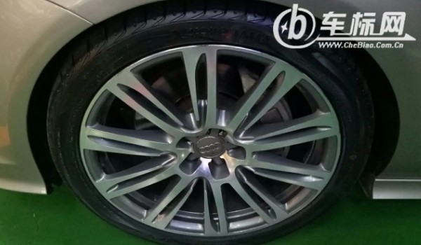 奧迪a7輪胎型號規(guī)格參數(shù) 輪胎型號255/35 r21(采用米其林輪胎)