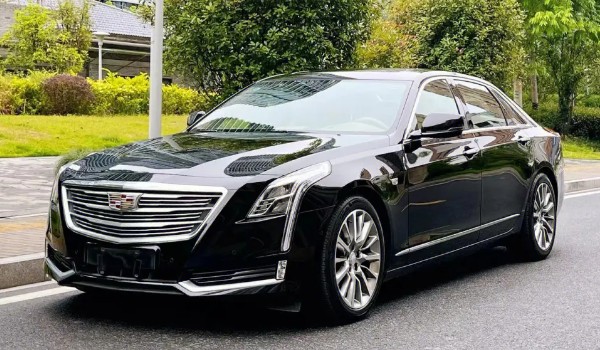 沃爾沃s90和凱迪拉克ct6哪個(gè)好 s90動(dòng)力強(qiáng)(ct6車身長(zhǎng)達(dá)5.2米)