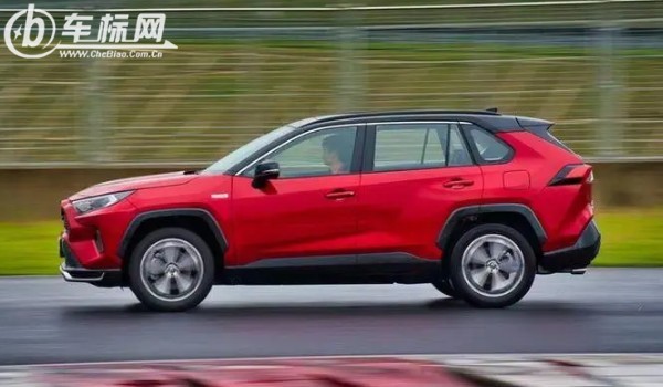 豐田榮放是什么級別的車型 屬于緊湊型suv(車身長達4.6米)