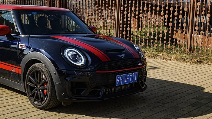 迷你陸地飛行器 MINI JCW CLUBMAN評測