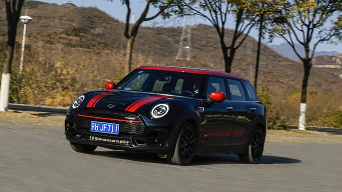 迷你陸地飛行器 MINI JCW CLUBMAN評測